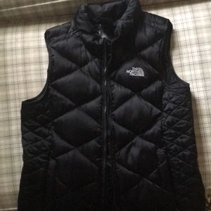 Girls North face vest